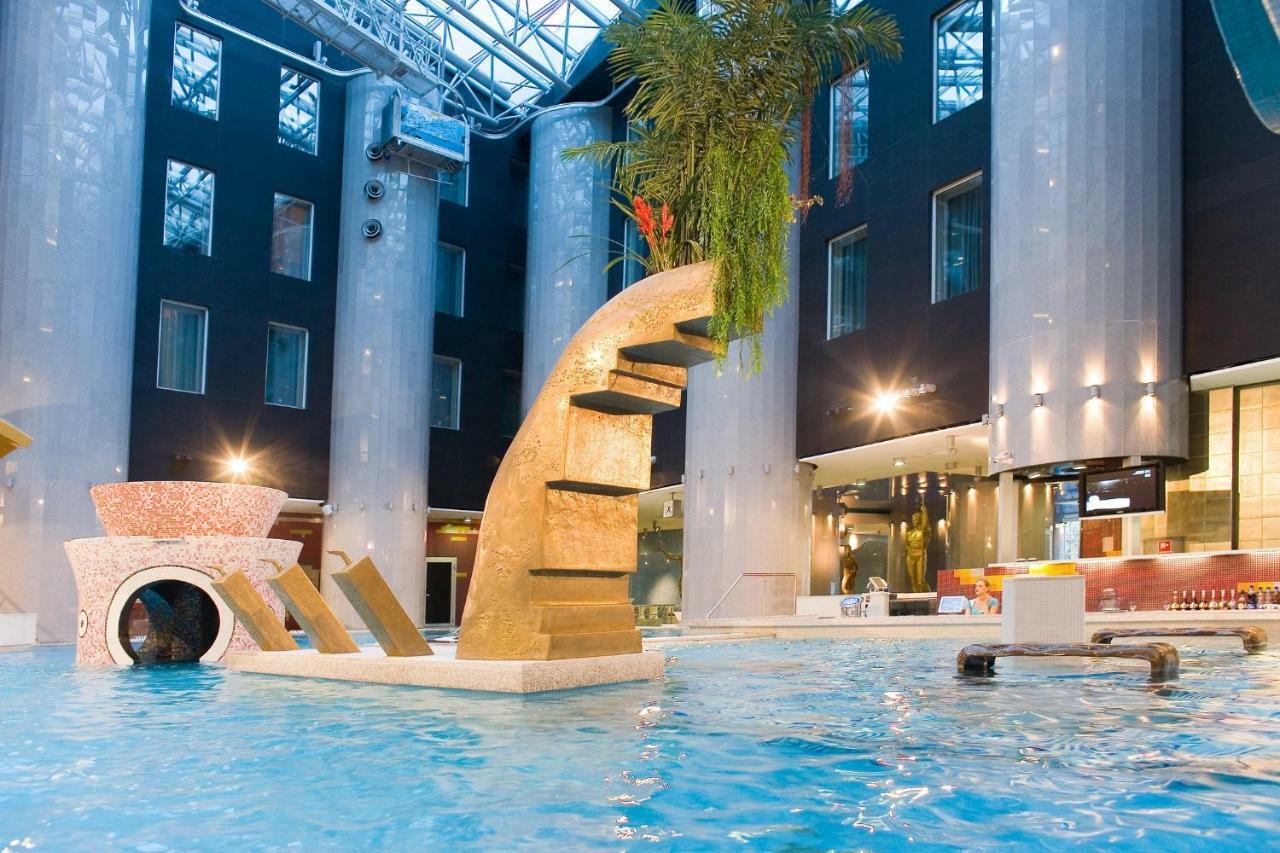 Tallink Spa & Conference Hotel Екстериор снимка